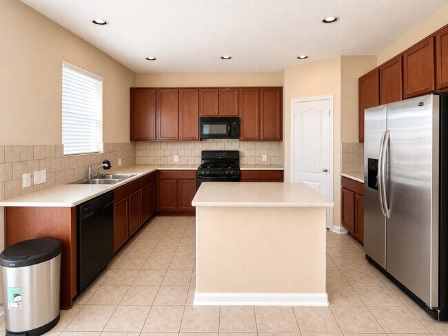 Building Photo - 26210 Riley Glen Dr