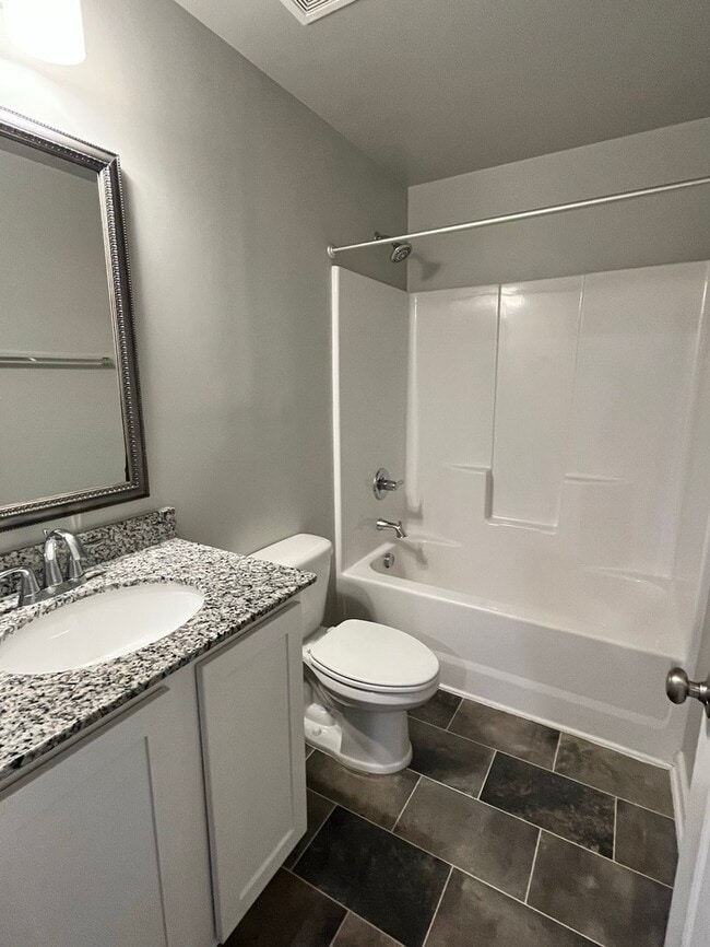 Building Photo - 315 Liliana Dr