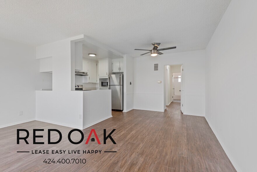 Building Photo - 1051 N Gardner St