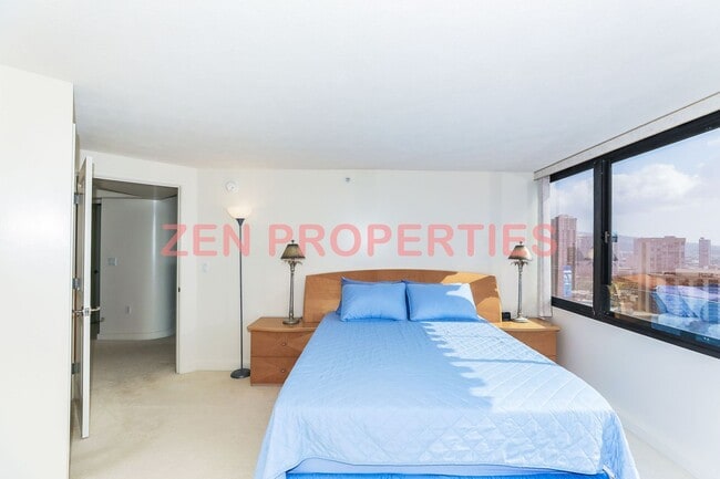Building Photo - Fully furnished 2 bdrm / 2 bath / 1 parking unit at The Windsor Waikiki