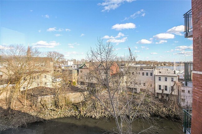 Building Photo - 123 Mamaroneck Ave