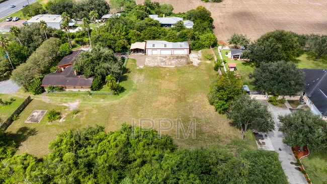 Building Photo - 16413 Wilson Rd