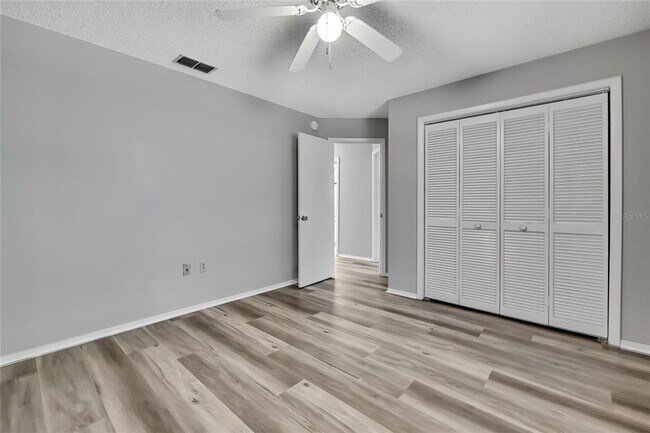 Building Photo - 2453 Keeport Dr