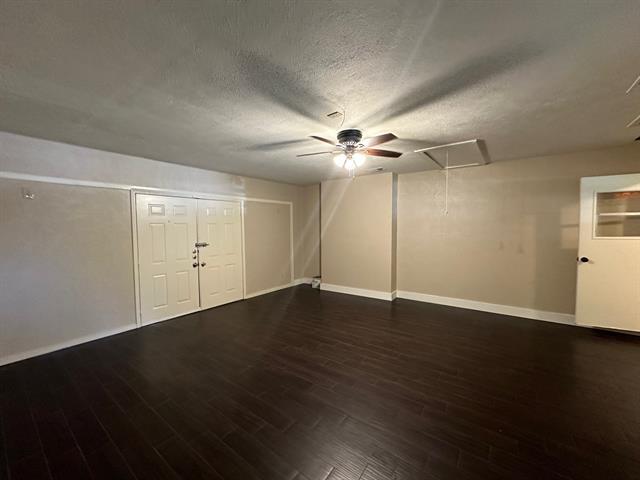 Building Photo - 1226 Greenbriar Cir