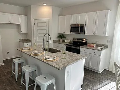 Building Photo - 1149 Windy Grove Ln