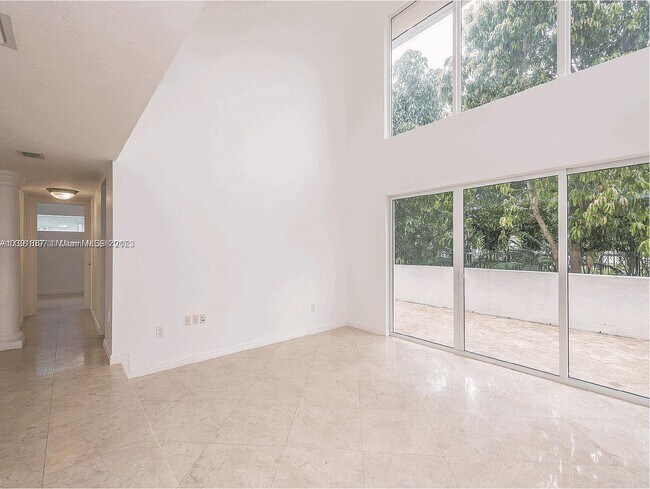 Building Photo - 4000 Alhambra Cir