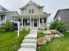 Building Photo - 615 Prospect Rd