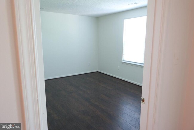 Building Photo - 12907 Churchill Ridge Cir