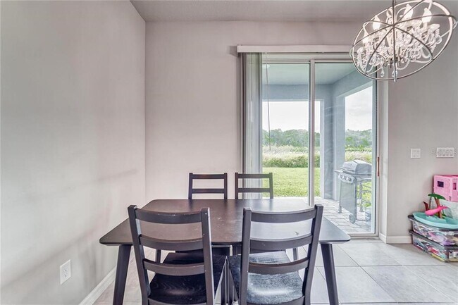 Building Photo - 1642 Boxleaf Ln