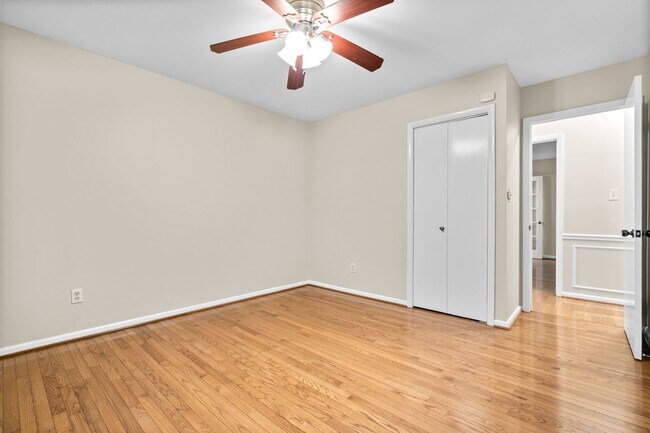 Building Photo - 4 Bed 3 Bath - Bethesda Single Family Home - Move In Ready