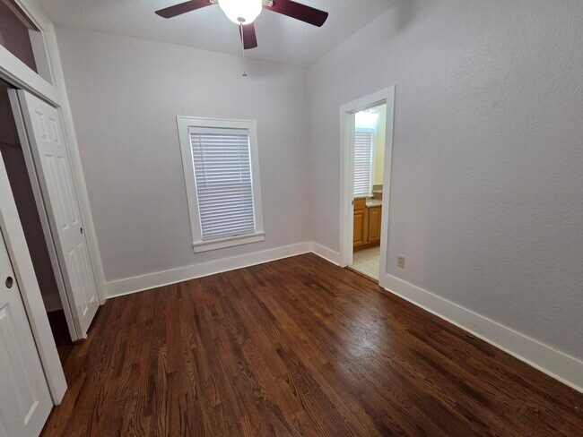 Building Photo - 103 N Glenwood Ave