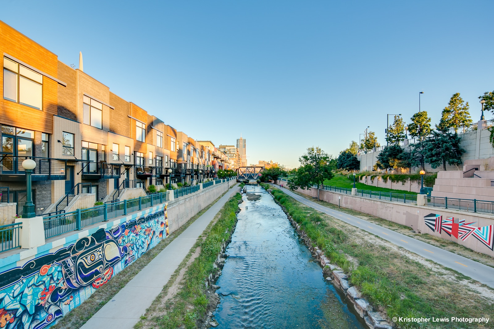 Building Photo - 1400 Little Raven St