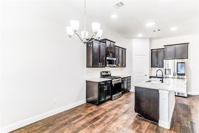 Building Photo - 11324 Blaze St