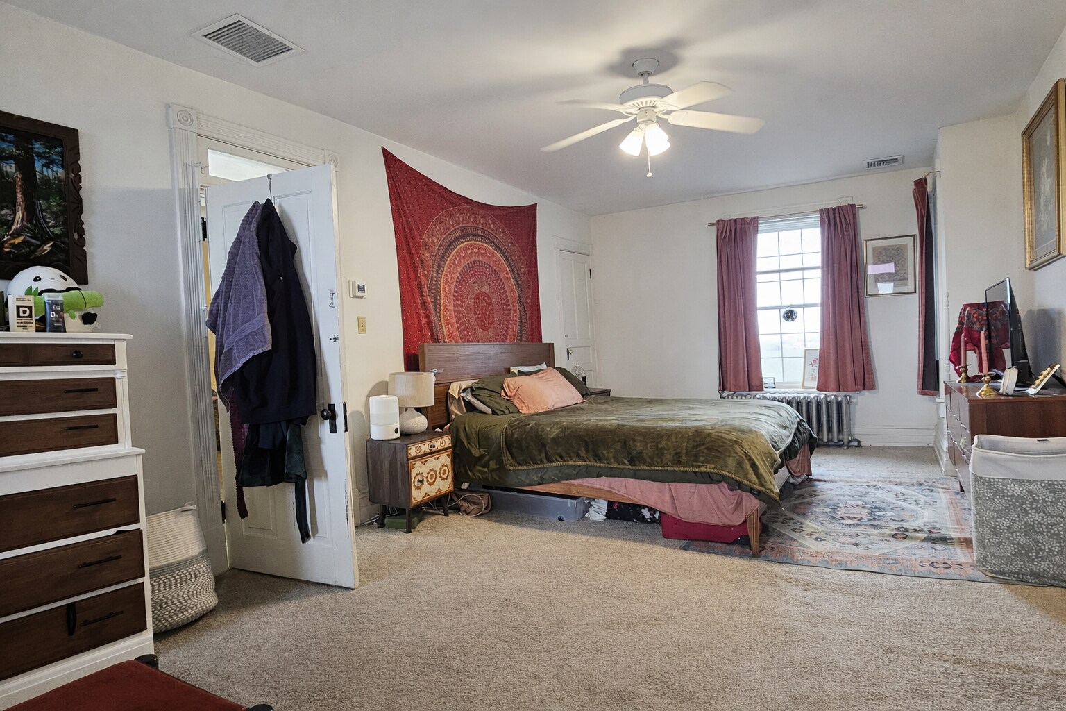 Building Photo - 397 Charlestown Rd