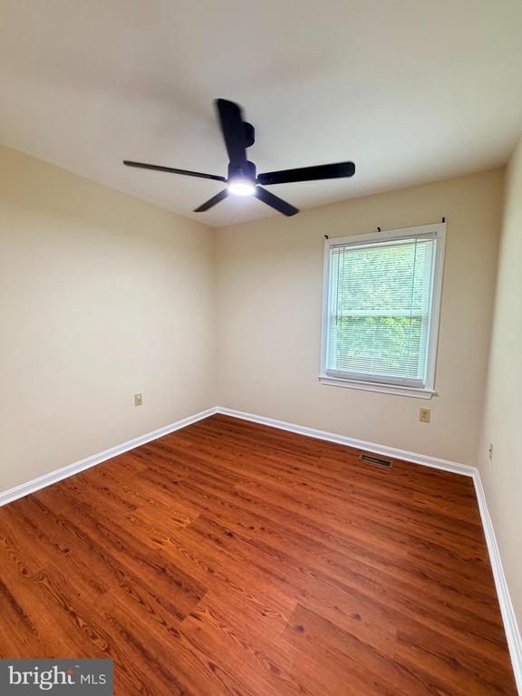 Building Photo - 3975 Wintergreen Pl