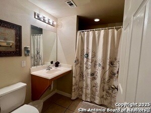 Building Photo - 6160 Eckhert Rd