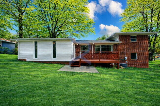 Building Photo - Collier Heights Classic – Spacious 5BR Near Downtown Atlanta