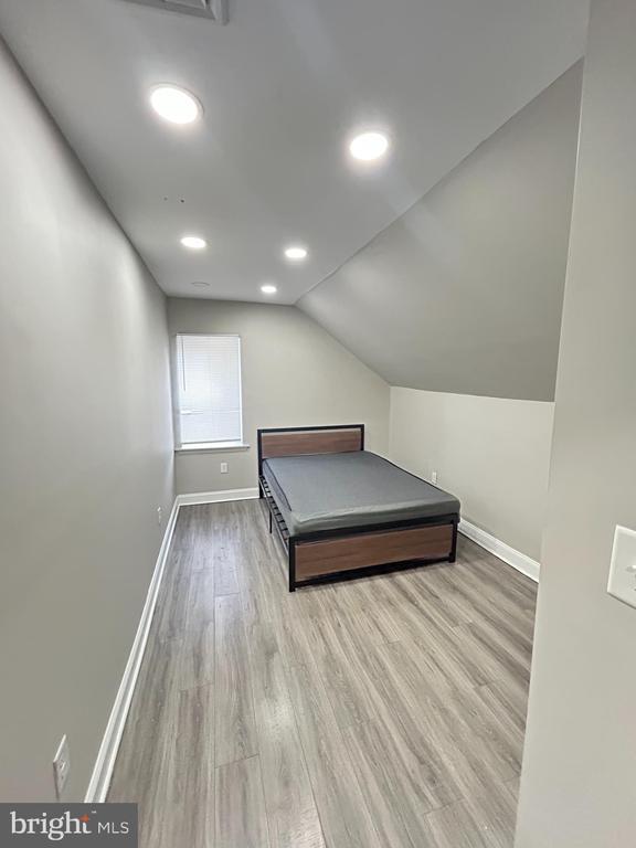 Building Photo - 2417 N 54th St