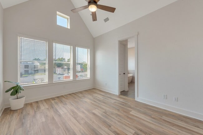 Building Photo - 10927 Keaton Landing Dr