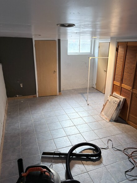 Building Photo - 1333 Mifflin St