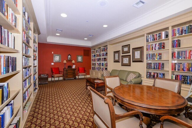 Building Photo - 8021 Carnoustie Pl