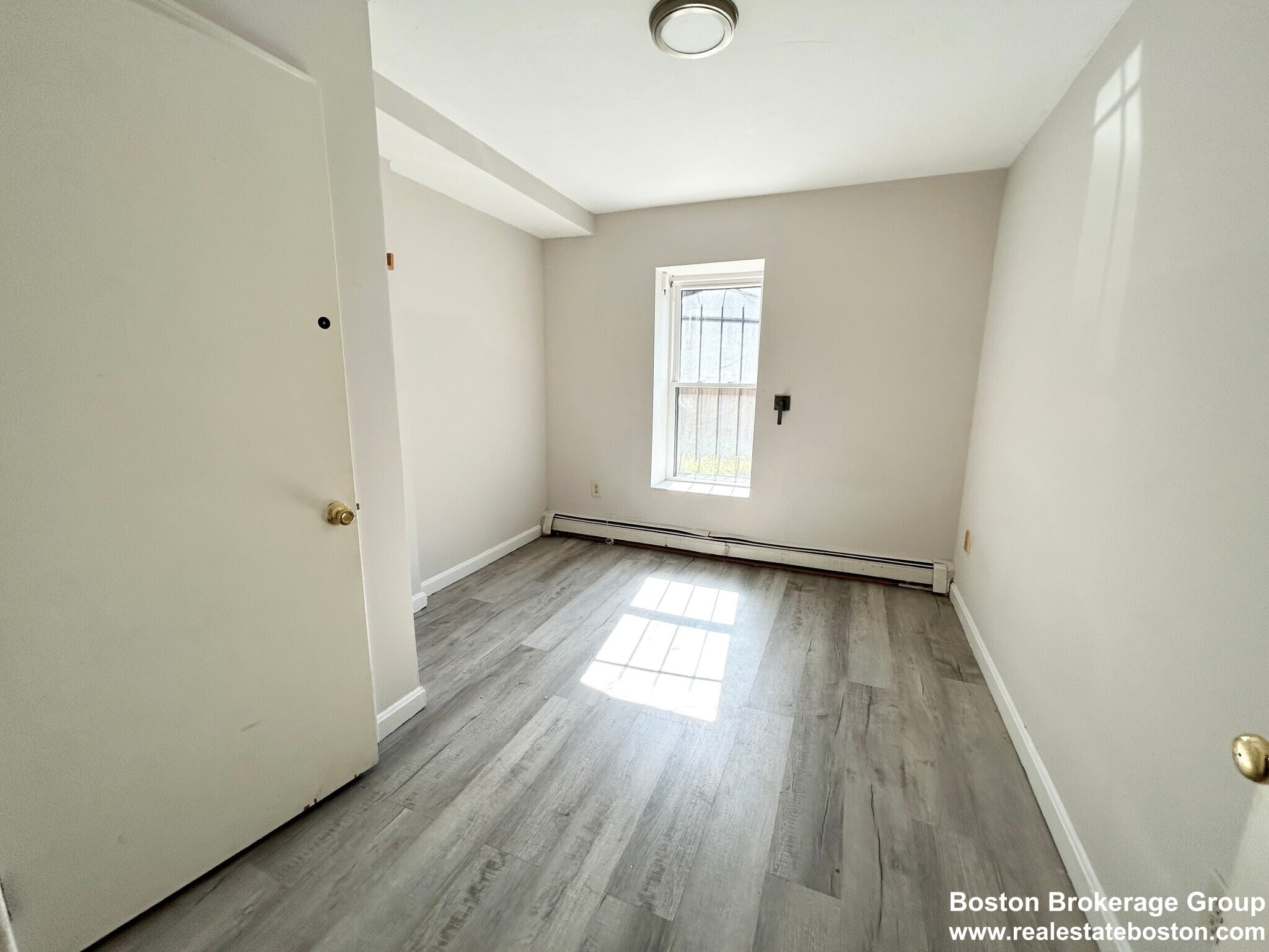 Building Photo - 88 Hammond St