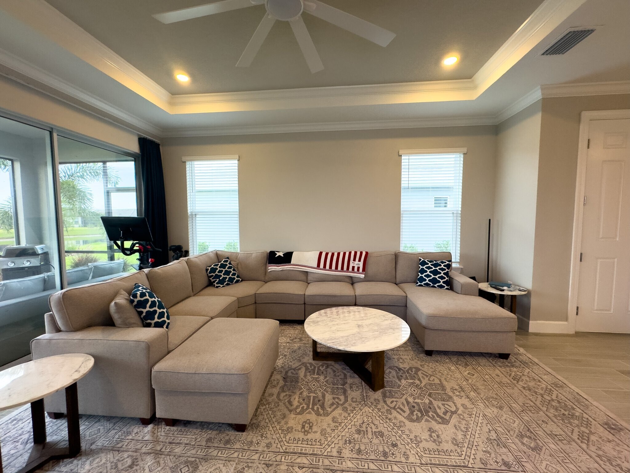 Building Photo - 16126 San Donato Pl