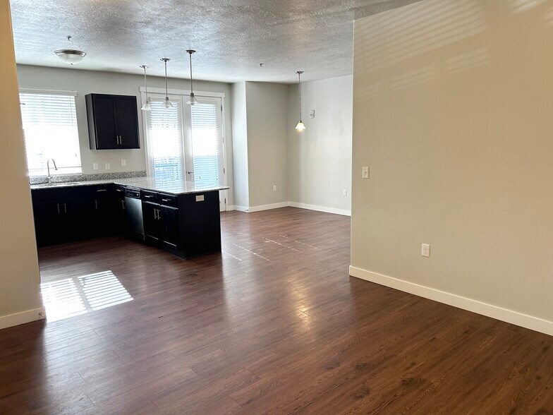 Kitchen & Dining - 3660 S 900 E