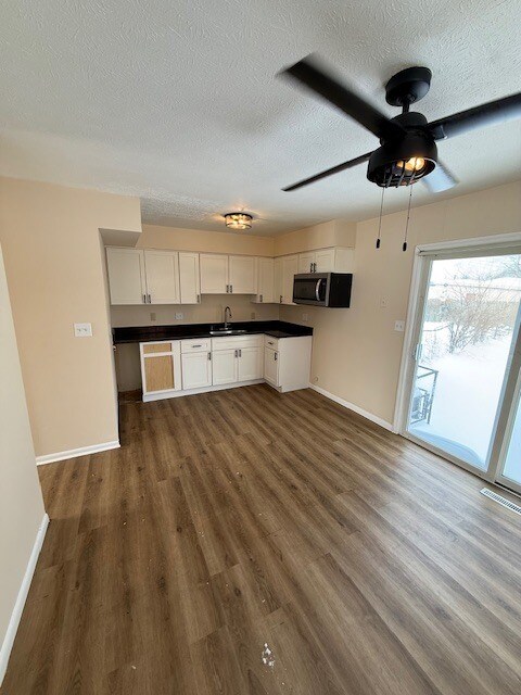 Building Photo - 1686 Smith Rd