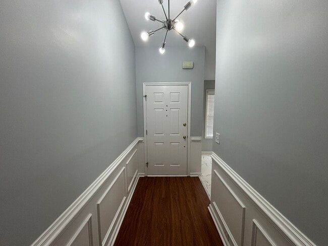 Building Photo - 3307 Crowell Ln