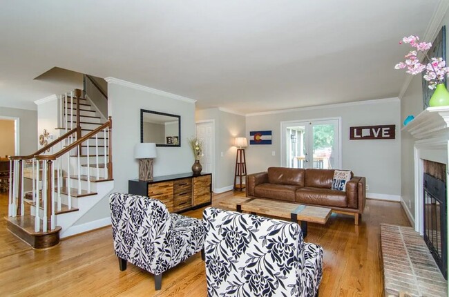 Building Photo - Fantastic Cottonwood 3BR Rental