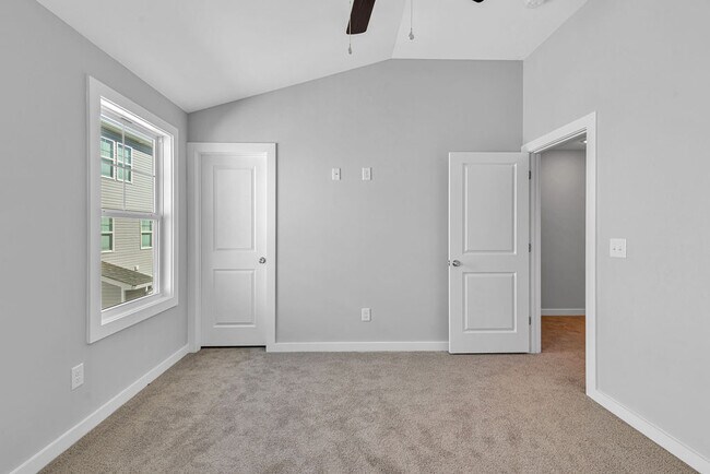 Building Photo - 322 Starfish Ln