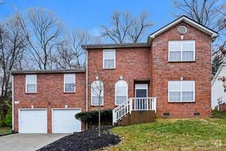 Building Photo - 636 Magnolia Ln