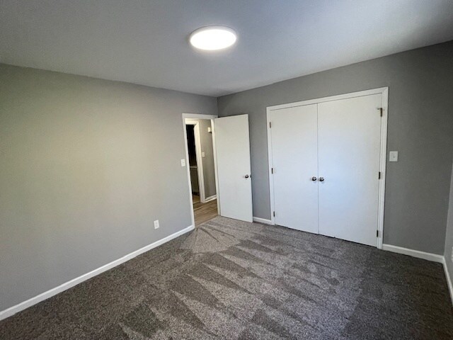 2 Large Bedrooms - 116 Lookout Dr