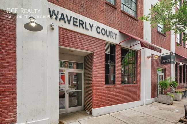 Building Photo - 412 S 13th St