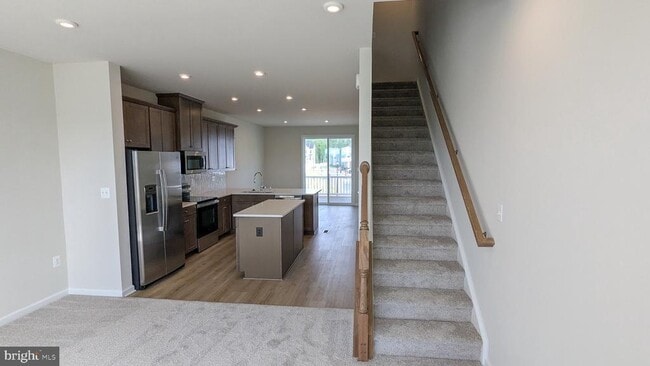 Building Photo - 9376 Tanfield Dr