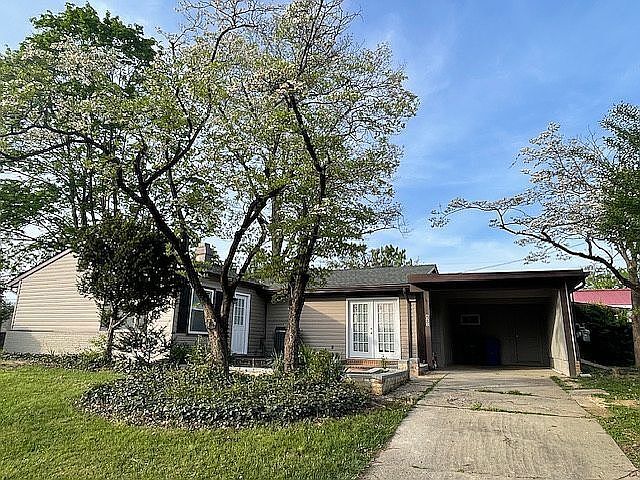 Building Photo - 463 Carrollton Dr