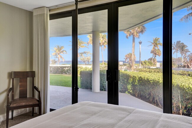 Building Photo - 120 S Ocean Blvd