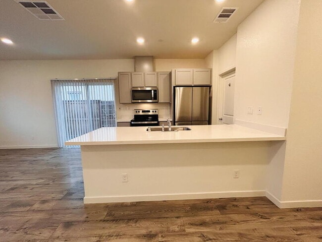 Building Photo - 5312 Molino Cir