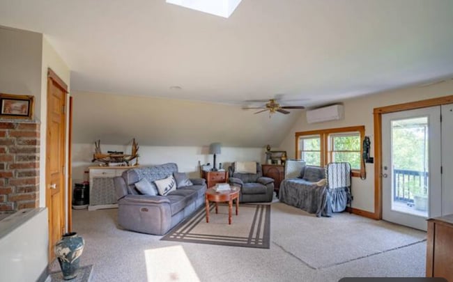 Building Photo - The Eagles Nest