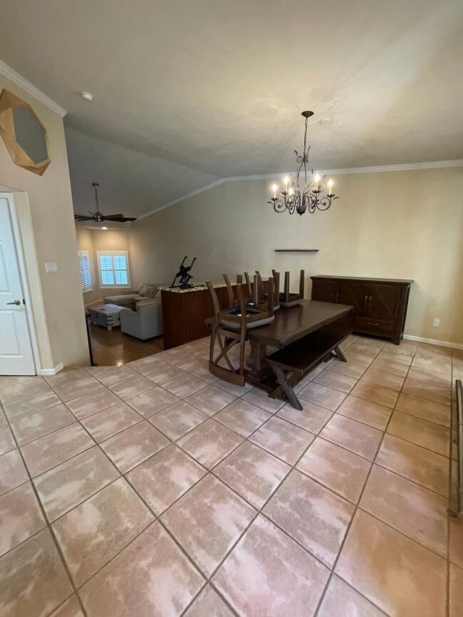 Building Photo - OFFERED FURNISHED OR UNFURNISHED - With view of the Yuma valley!