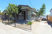 Building Photo - 1920-1920 Crosby Ave