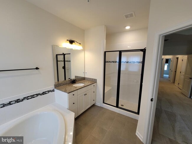 Building Photo - 41438 Black Cherry Terrace