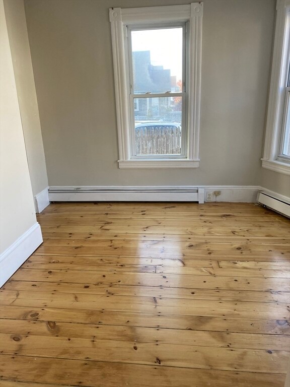 Building Photo - 96 Midland St