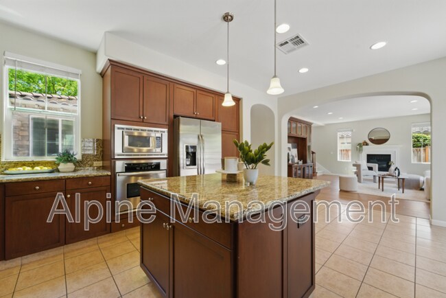 Building Photo - 5109 Campion Dr