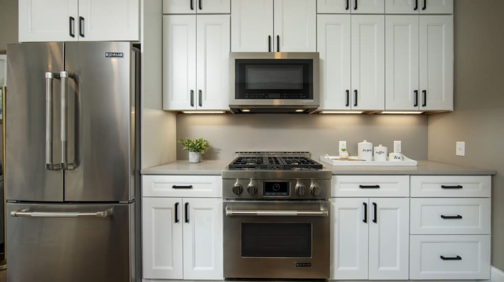 Building Photo - 350 Oliver Ave