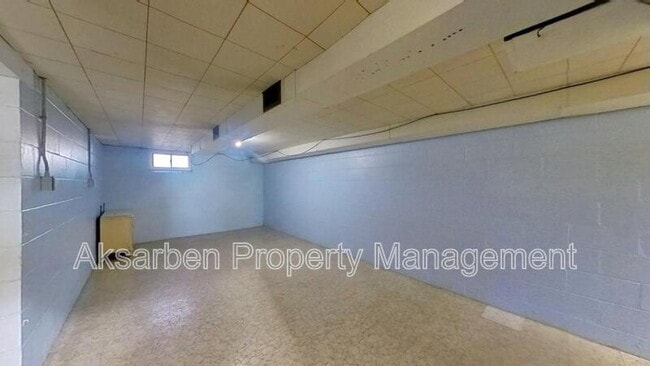Building Photo - 669 24th Ave
