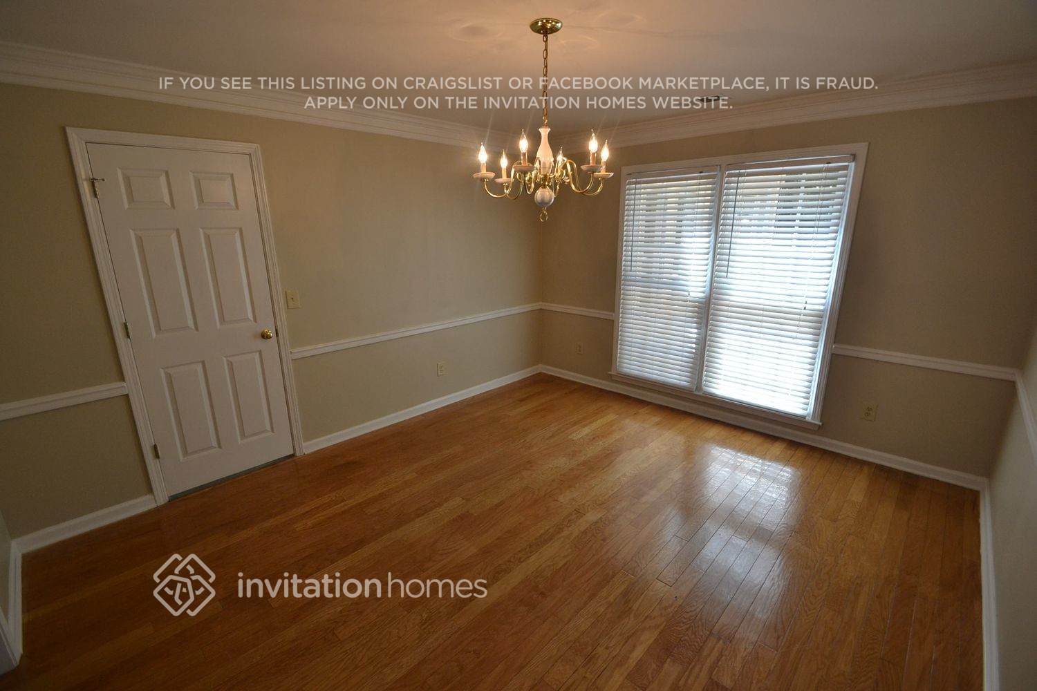 Building Photo - 613 Dahlia Way