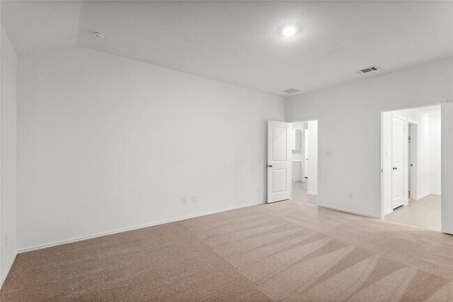 Building Photo - 161 Keefer