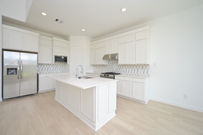 Building Photo - 26223 Yellow Sage Ln